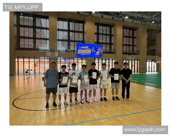 篮球文化的传承与创新：深入广州篮球队的团队意识与精神探讨