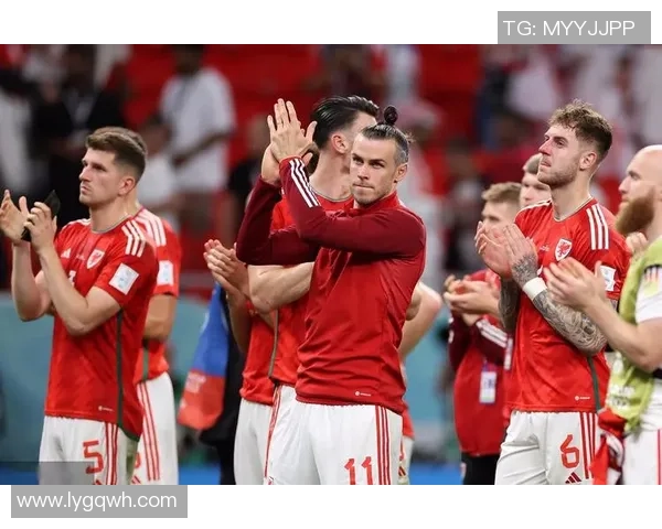 足球巨星贝尔亲临中国引发球迷热潮期待精彩赛事盛况 足球巨星贝尔亲临中国引发球迷热潮期待精彩赛事盛况